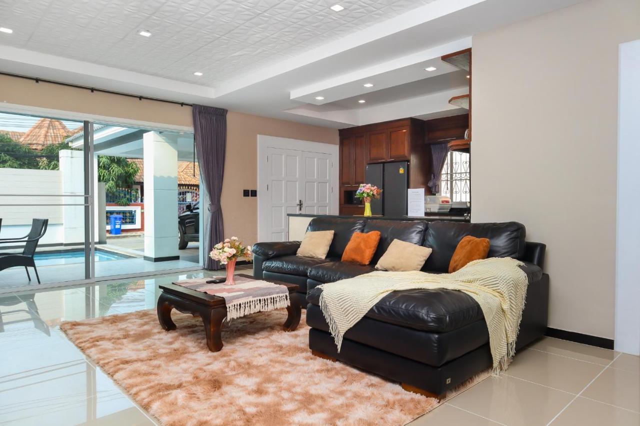 Villa Cityhouse-oscar,pool 4bedrooms-jacuzzi-walking Street 10min Pattaya